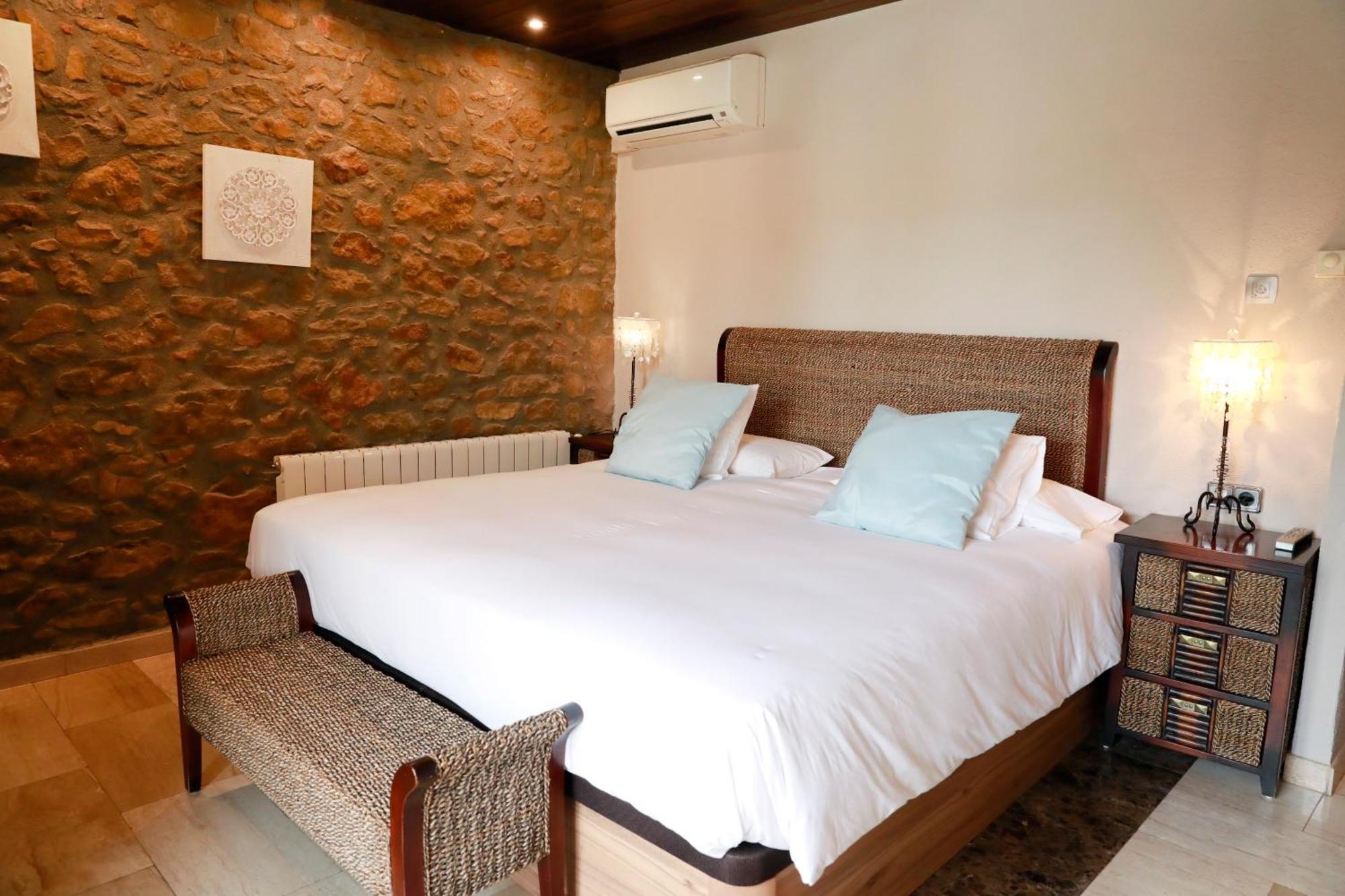 La Violeta Hotel Spa & Chill Out Castelltercol Zewnętrze zdjęcie